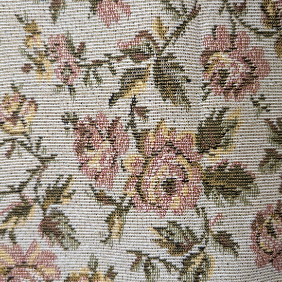 Beautiful vintage tapestry mini skirt - Picture 2 of 3